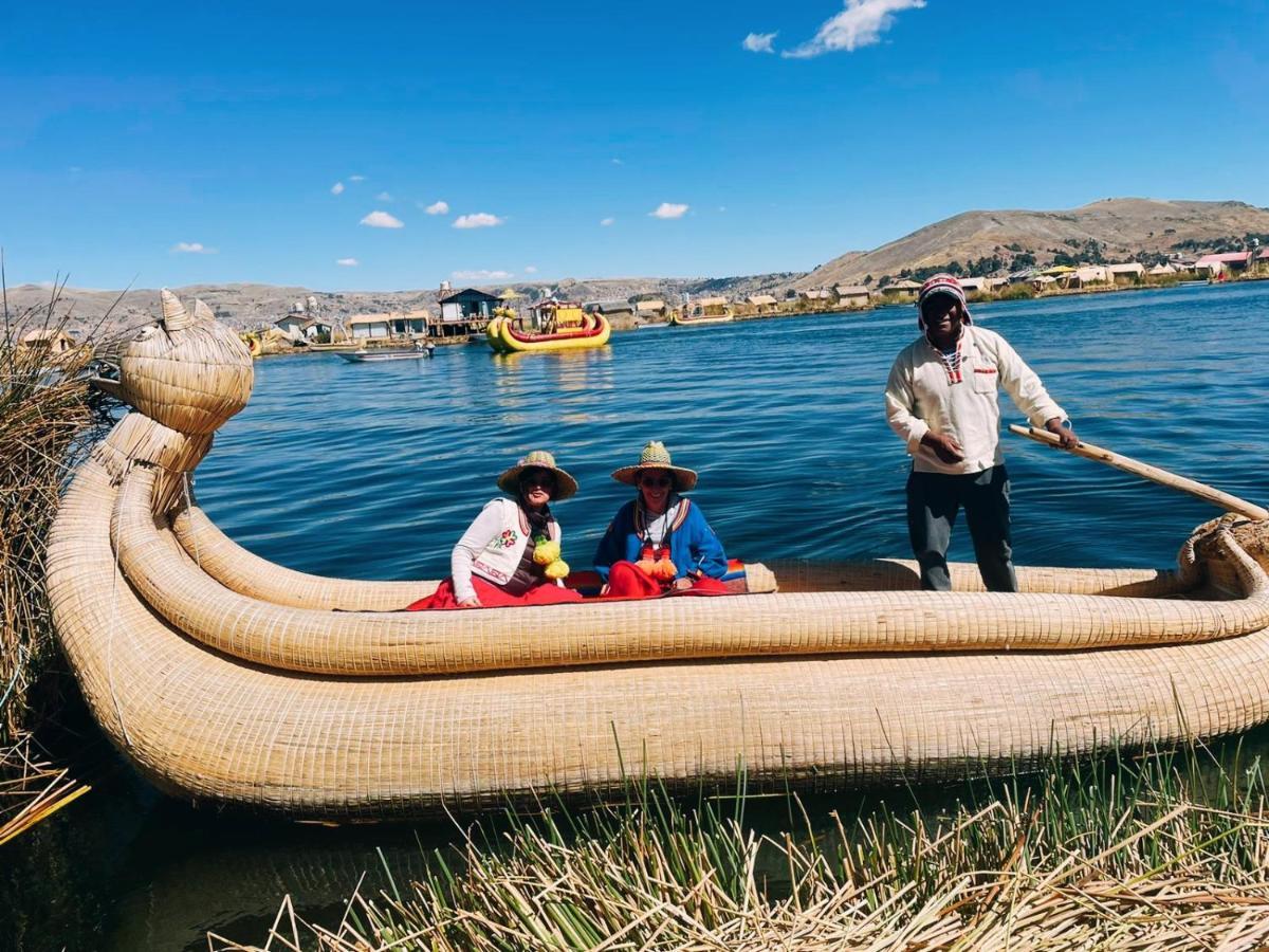 Uros Utasa Lodge Пуно Экстерьер фото
