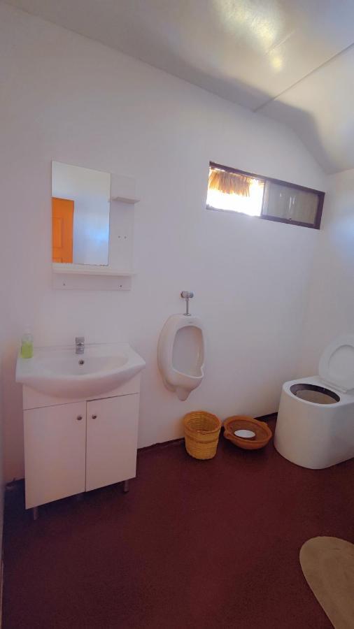 Uros Utasa Lodge Пуно Экстерьер фото