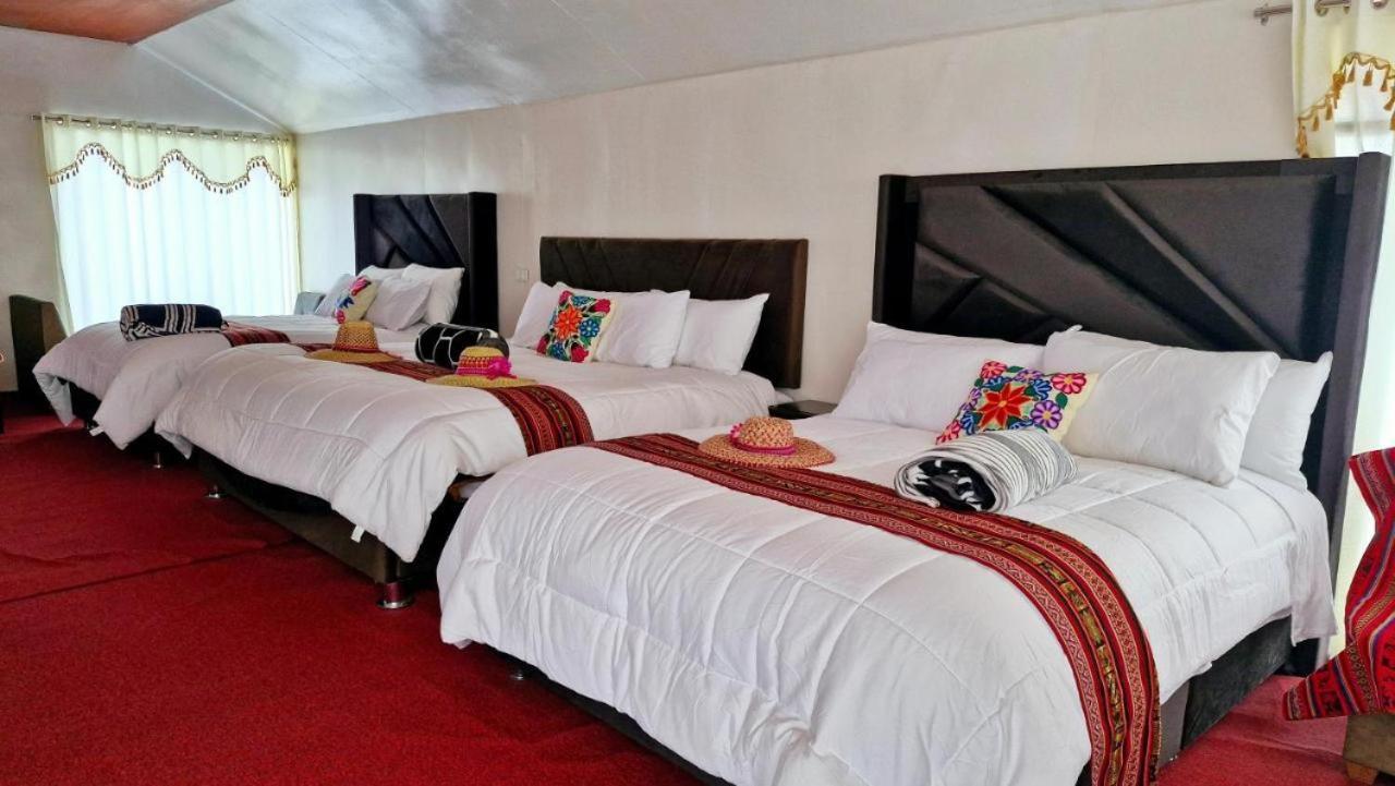 Uros Utasa Lodge Пуно Экстерьер фото